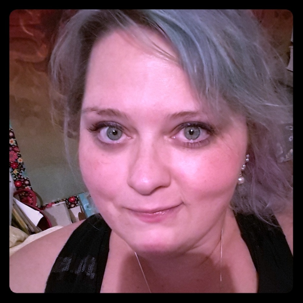Meet your Posher, Misti